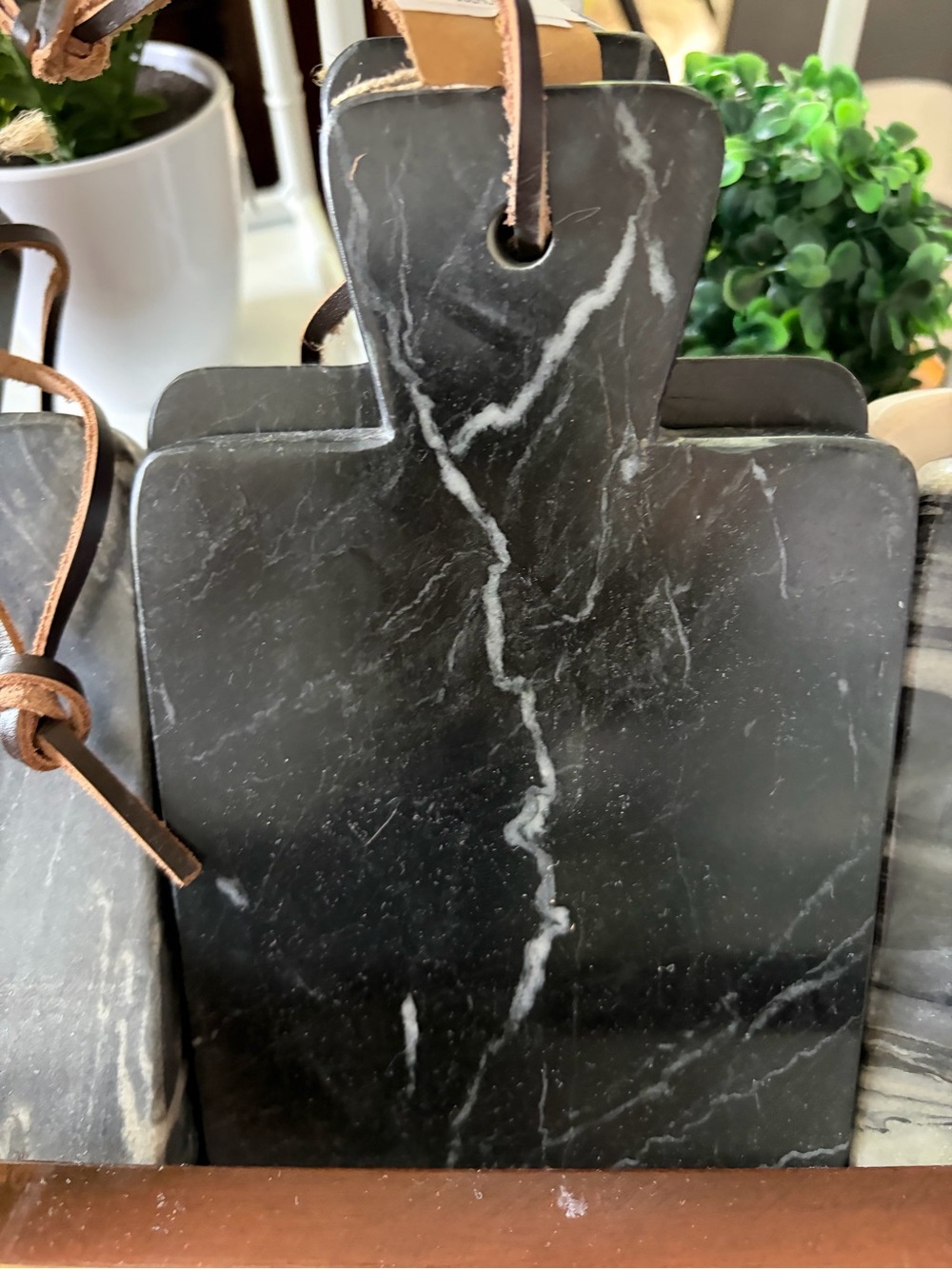 Mud Pie Black Small Heavy Marble Serving Board with Leather Strap - Picture 4 of 5